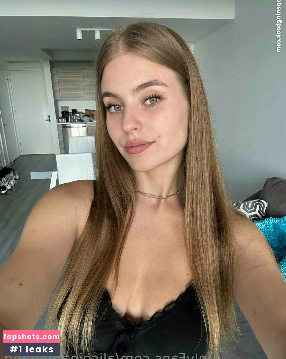 Aliceinadultland gallery photo #79