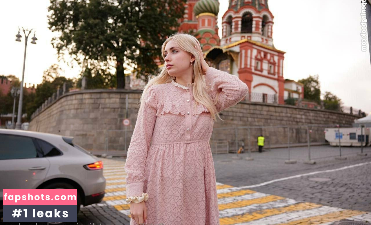 aliceinwonderland_xo gallery photo #13