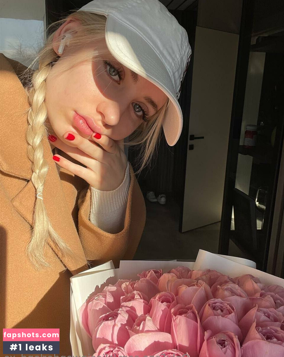 aliceinwonderland_xo gallery photo #22