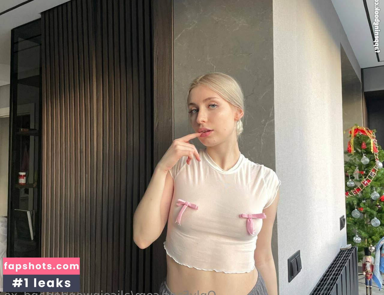 aliceinwonderland_xo gallery photo #26