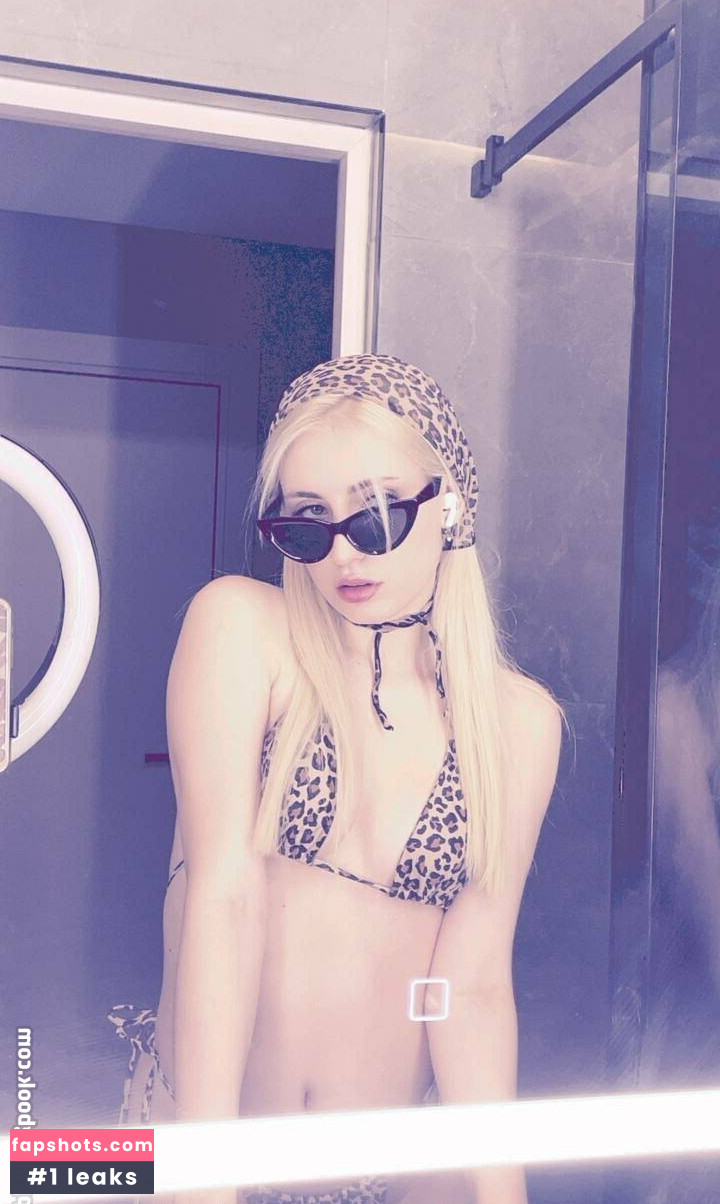 aliceinwonderland_xo gallery photo #27