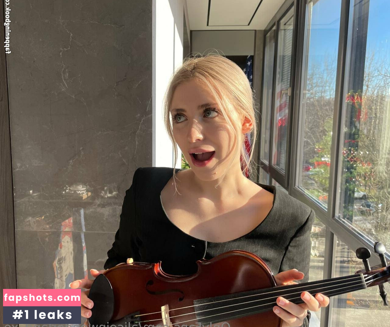 aliceinwonderland_xo gallery photo #30