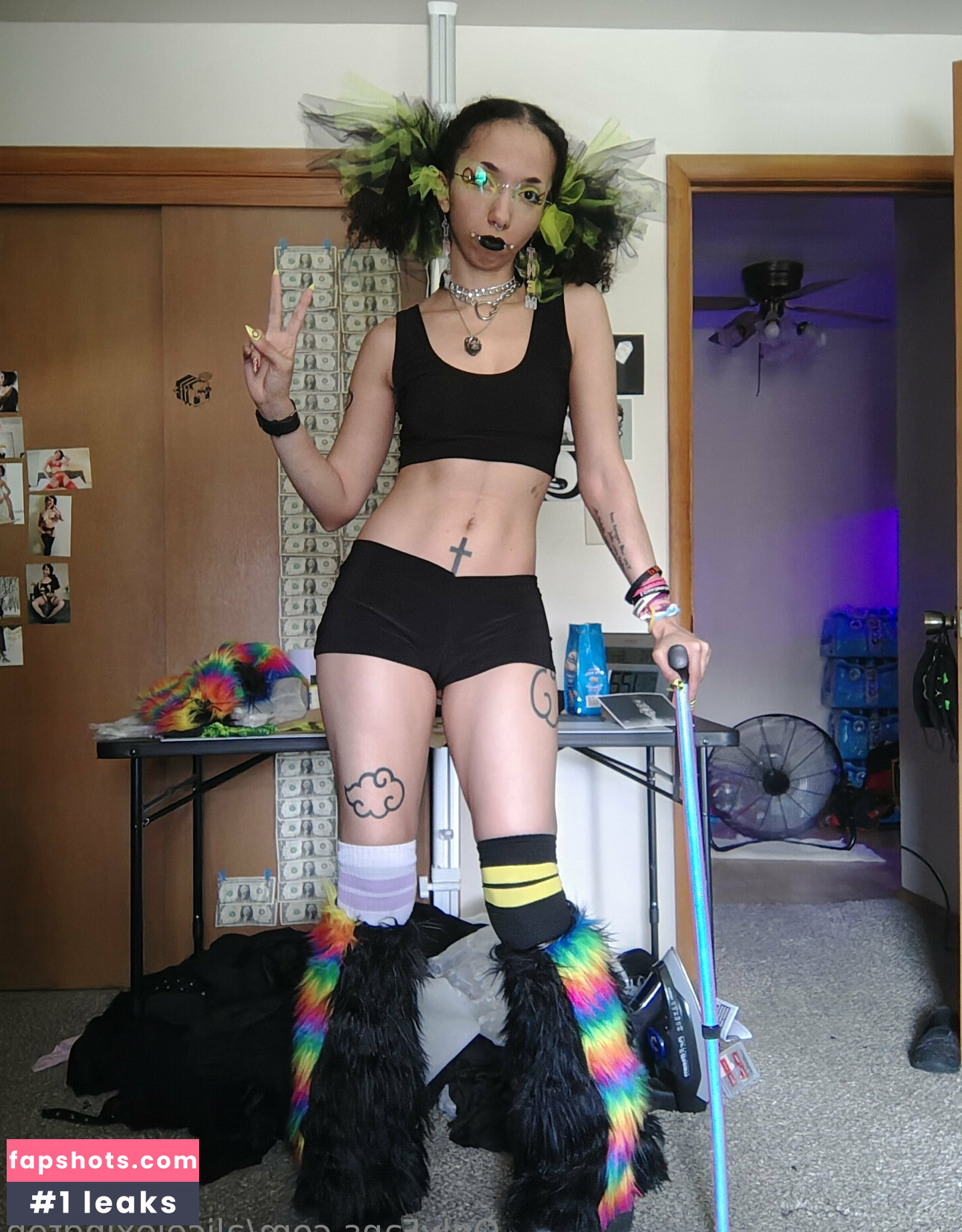 alicelexington gallery photo #15