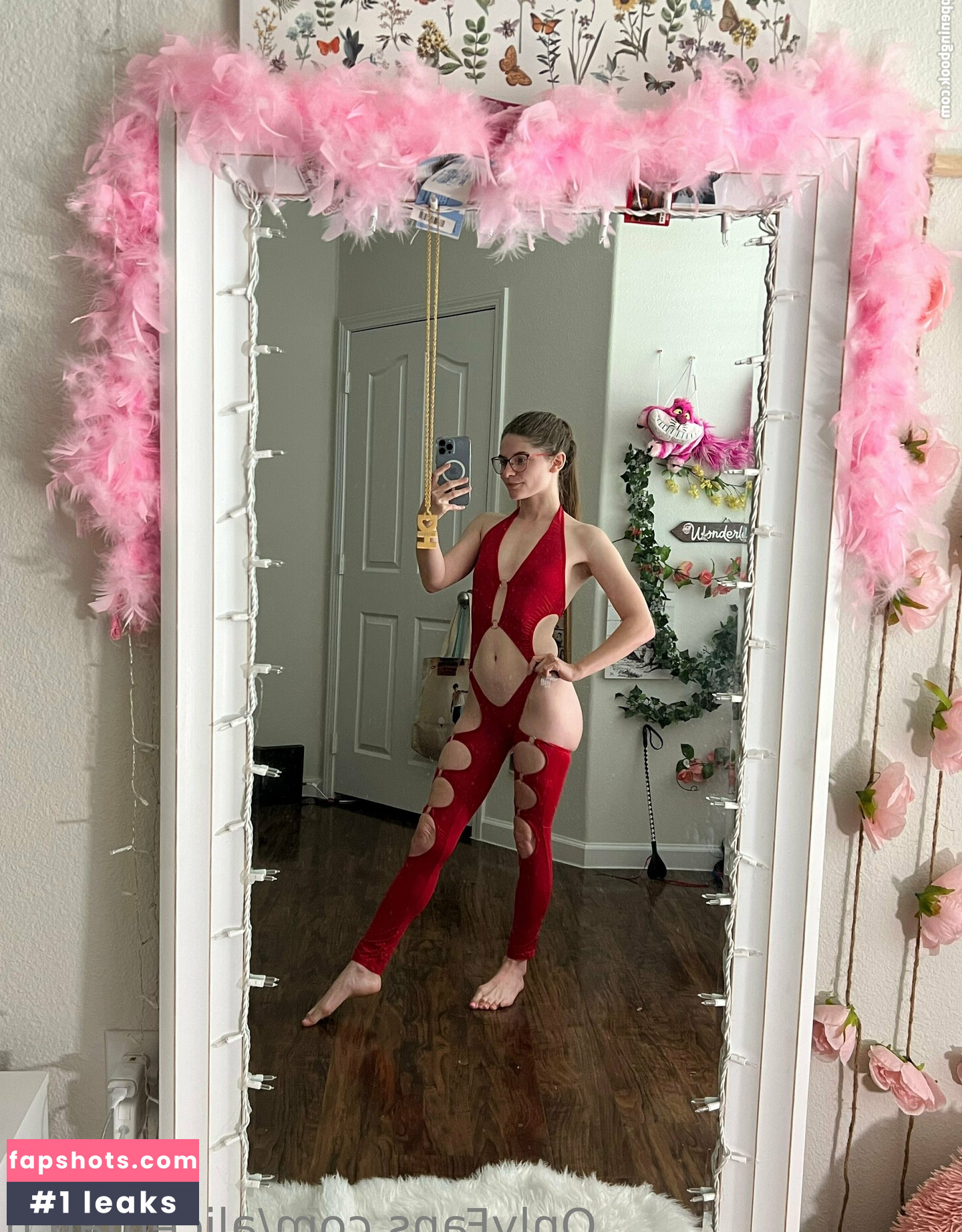 alicemarch gallery photo #18