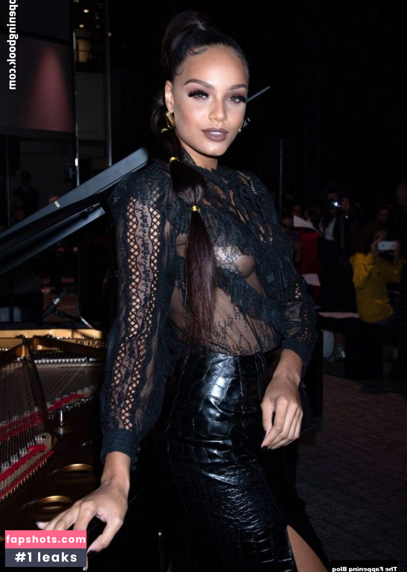 Alicia Aylies gallery photo #65