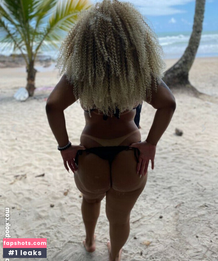 Alicia Carvalho gallery photo #5