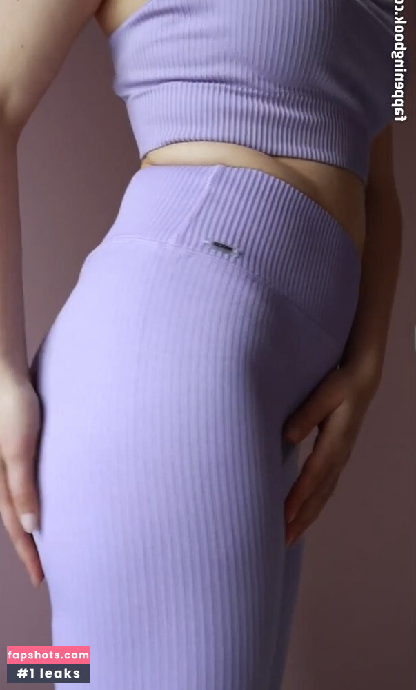 Alicia Joe gallery photo #3