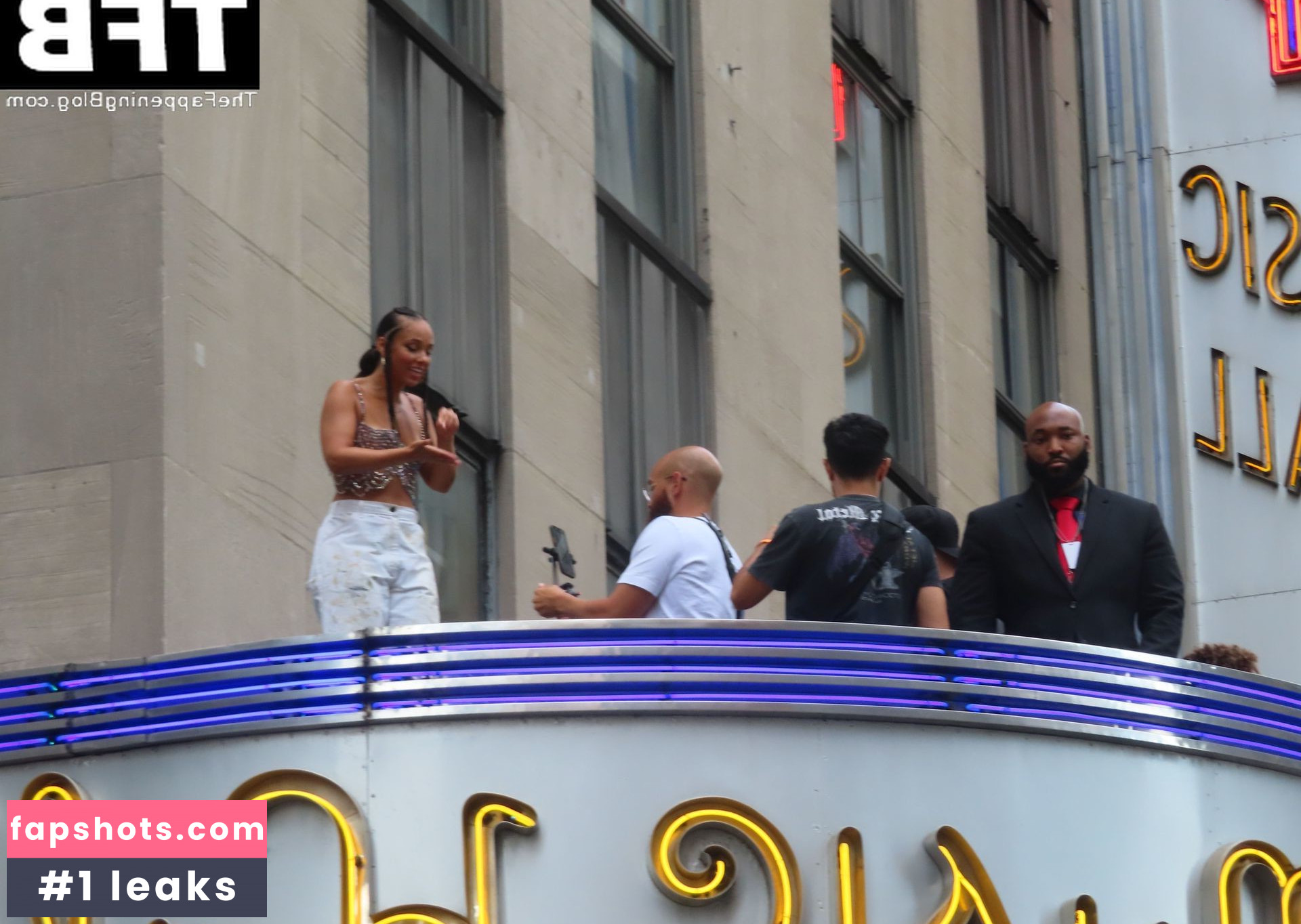 Alicia Keys Nude Leaks OnlyFans Photos #45 - LeakJerk