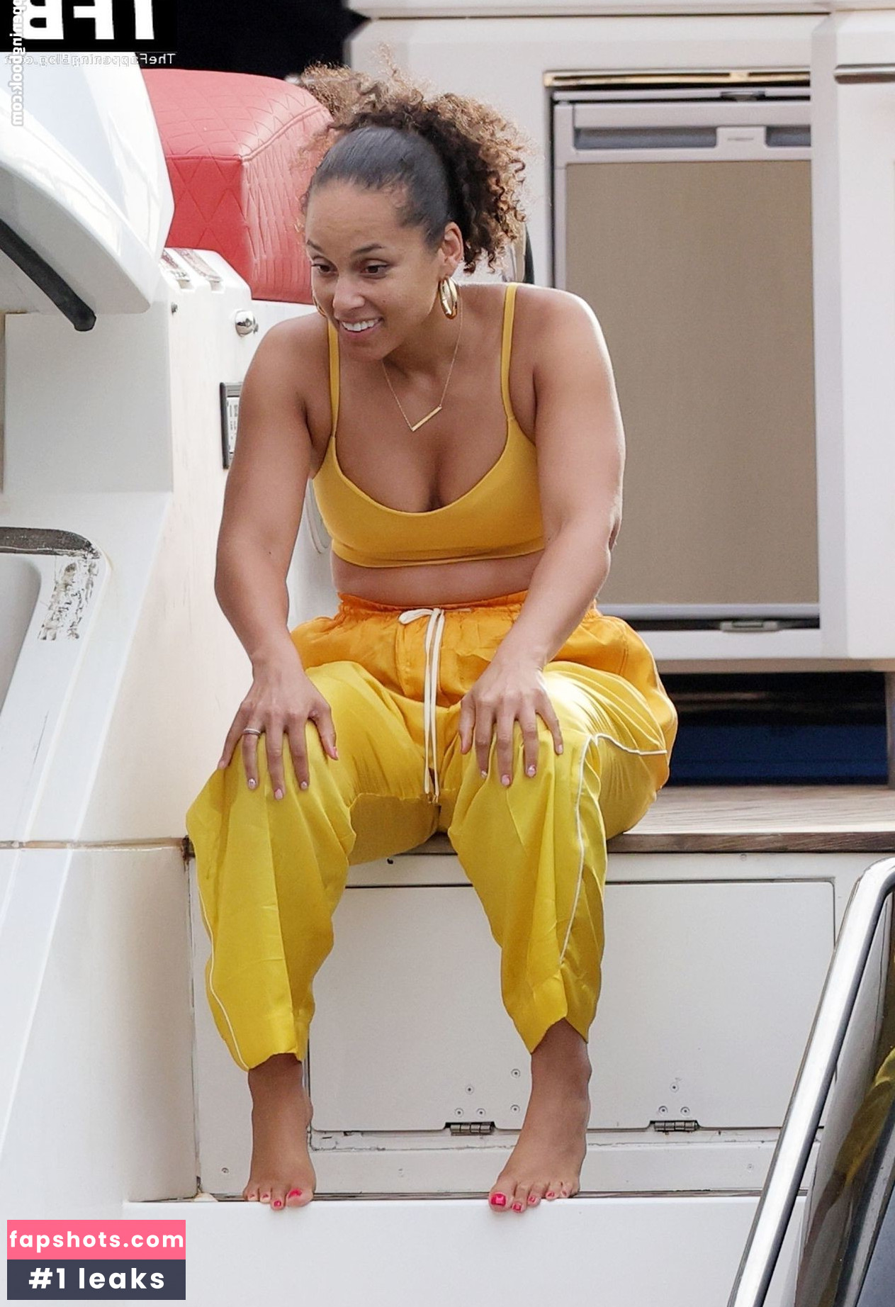 Alicia Keys Nude Leaks OnlyFans Photos #57 - LeakJerk
