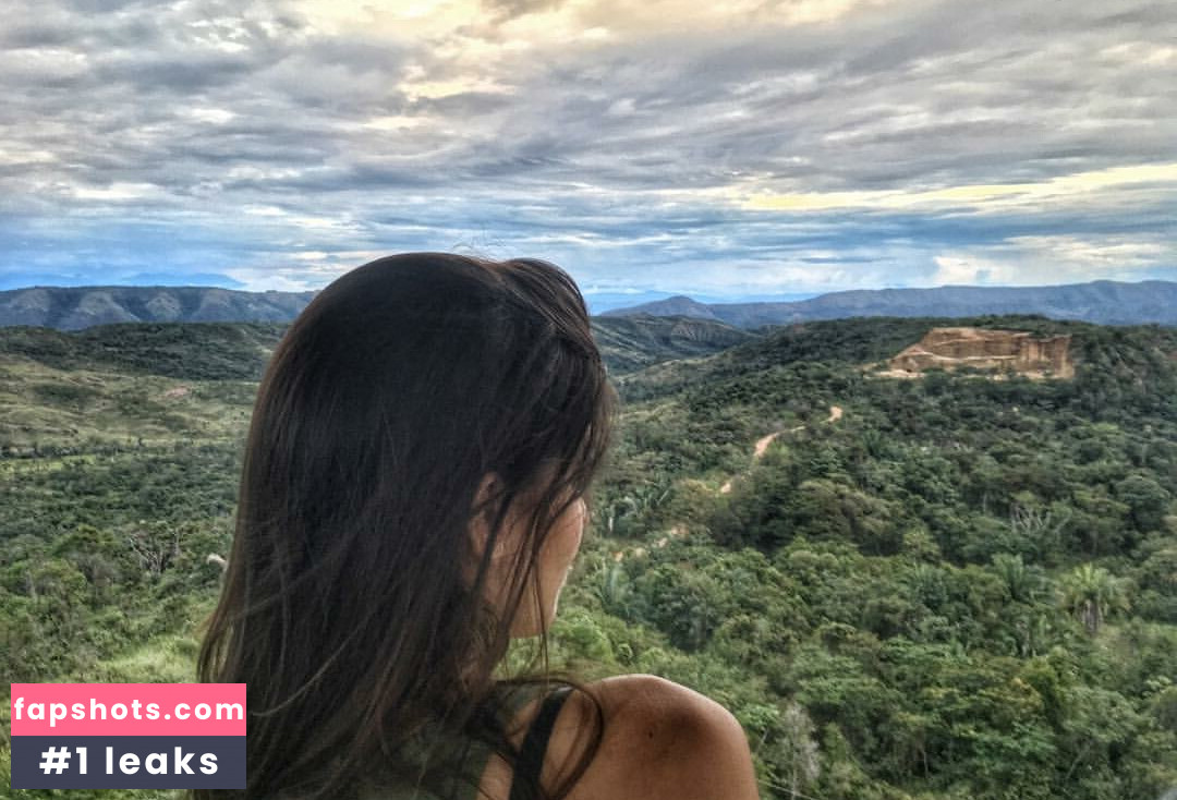 Alicia Londoño gallery photo #16