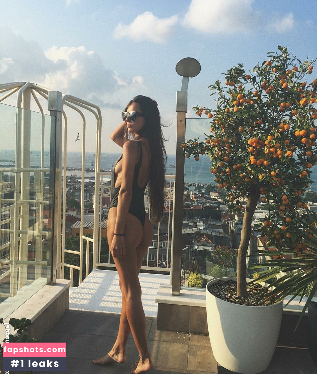 Alicia Londoño gallery photo #17