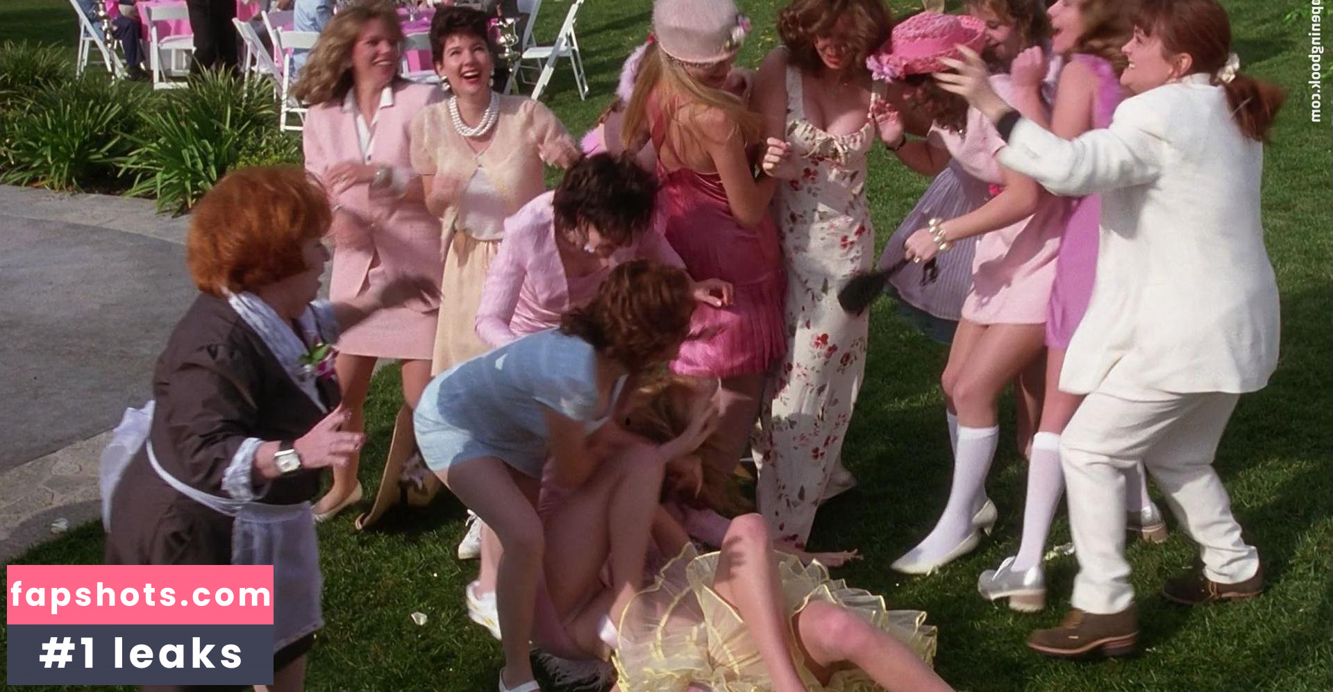 Alicia Silverstone gallery photo #163