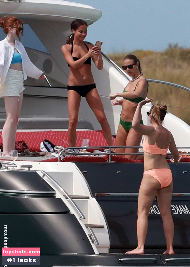 Alicia Vikander Nahé úniky fotek pouze od fanoušků #40 - Fapshots