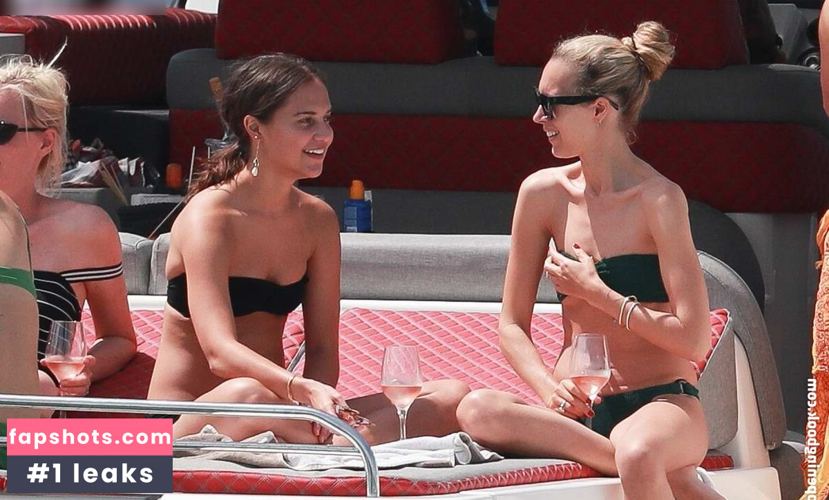Alicia Vikander Nahé úniky fotek pouze od fanoušků #44 - Fapshots