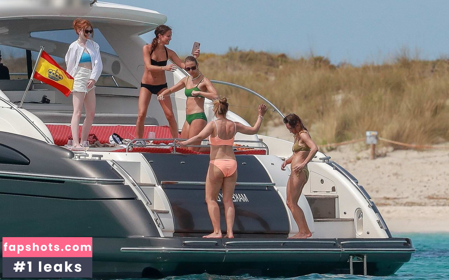 Alicia Vikander Nahé úniky fotek pouze od fanoušků #49 - Fapshots