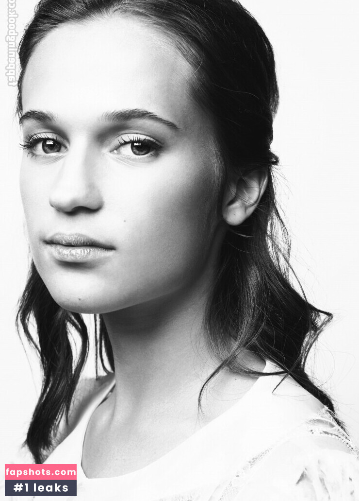 Alicia Vikander Nahé úniky fotek pouze od fanoušků #77 - Fapshots