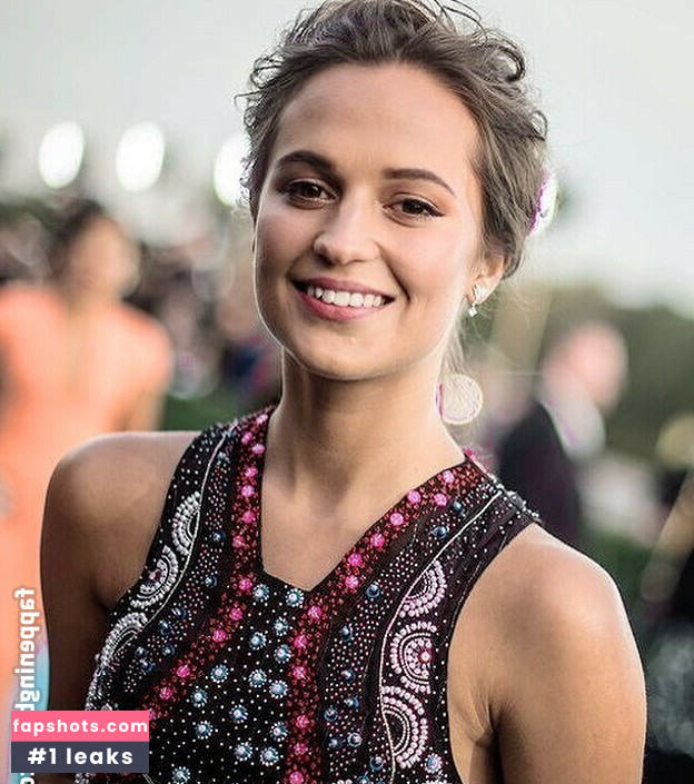 Alicia Vikander Nahé úniky fotek pouze od fanoušků #80 - Fapshots