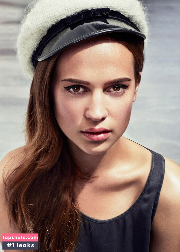 Alicia Vikander Nahé úniky fotek pouze od fanoušků #82 - Fapshots