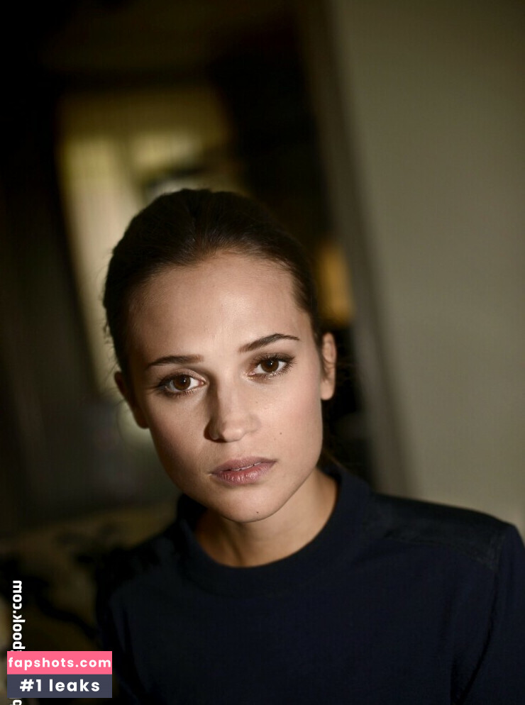 Alicia Vikander Nahé úniky fotek pouze od fanoušků #85 - Fapshots