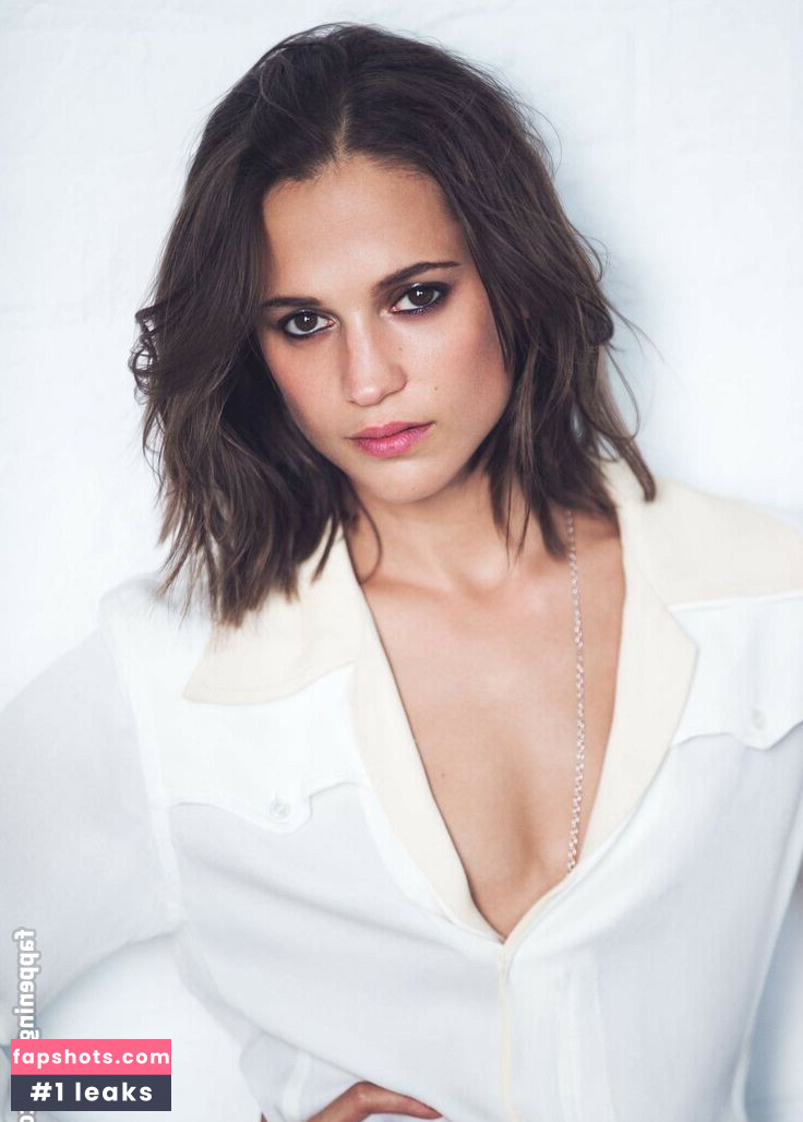 Alicia Vikander Nahé úniky fotek pouze od fanoušků #92 - Fapshots