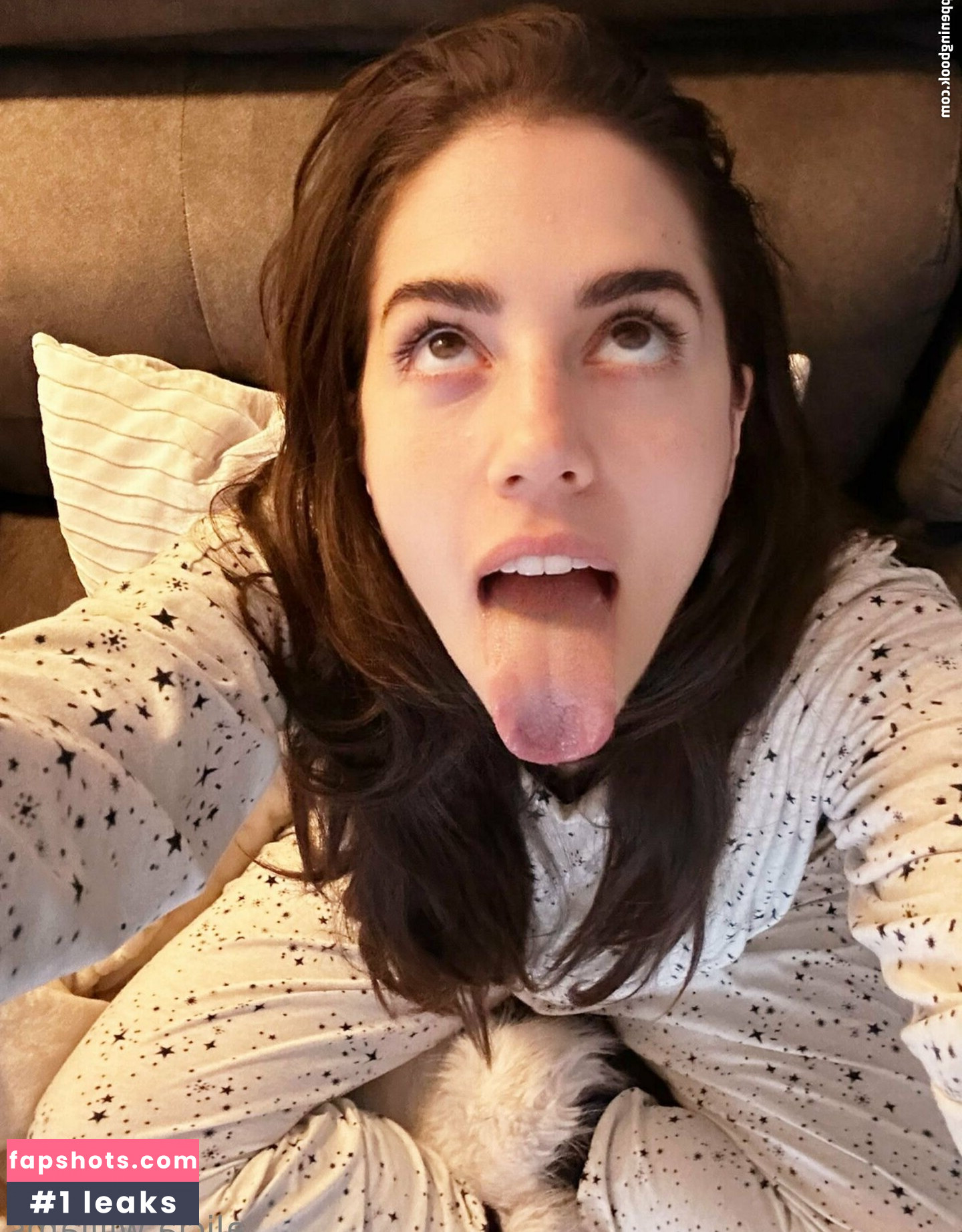 Alicia Williams gallery photo #19