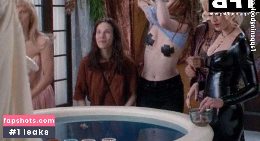 Alicia Witt gallery photo #24