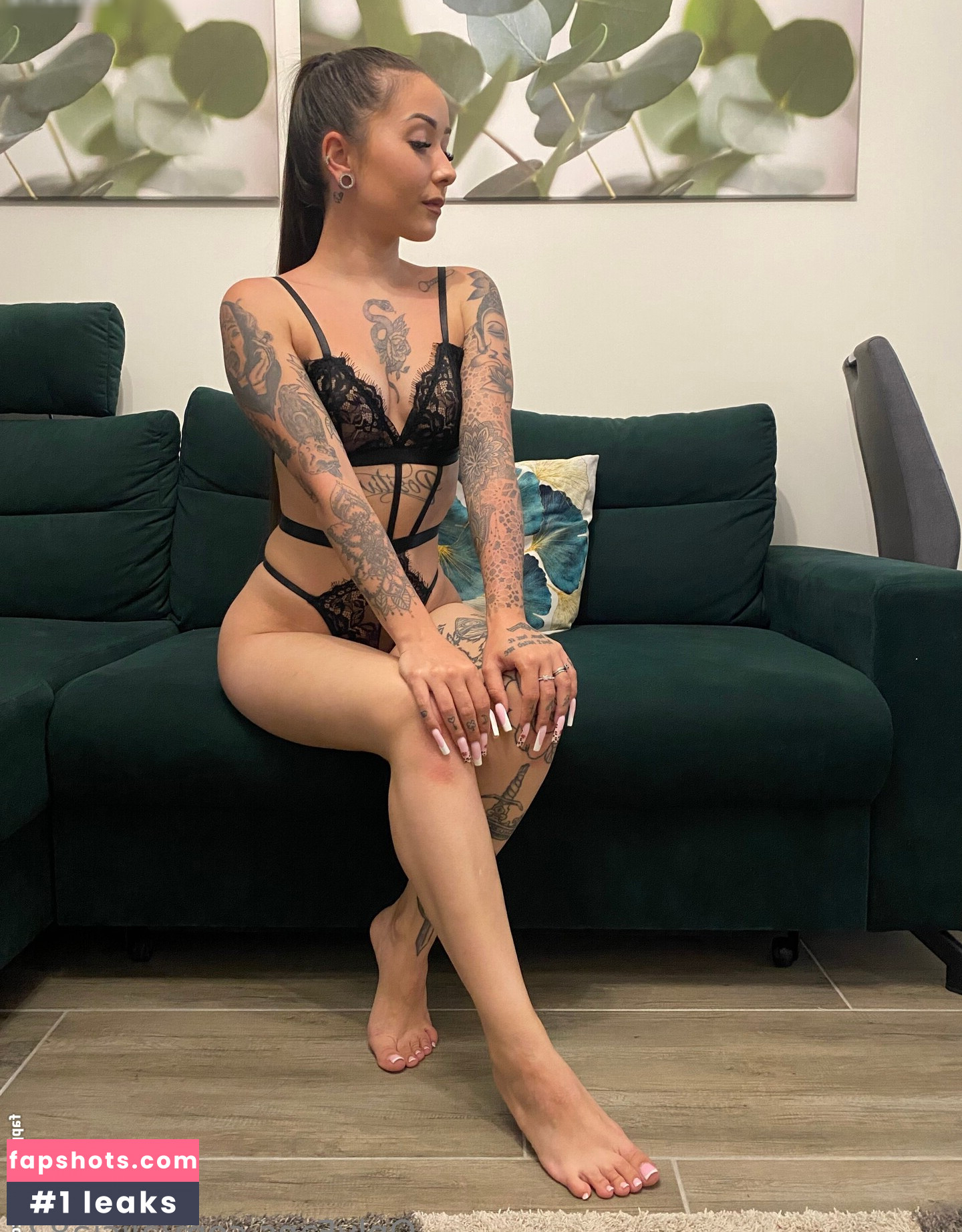 Alicia821 gallery photo #2