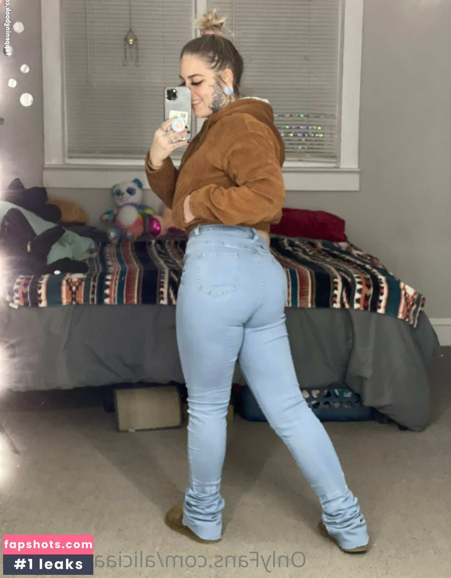 aliciaa.starchild Filtración Desnuda OnlyFans Foto #11 - Fapshots