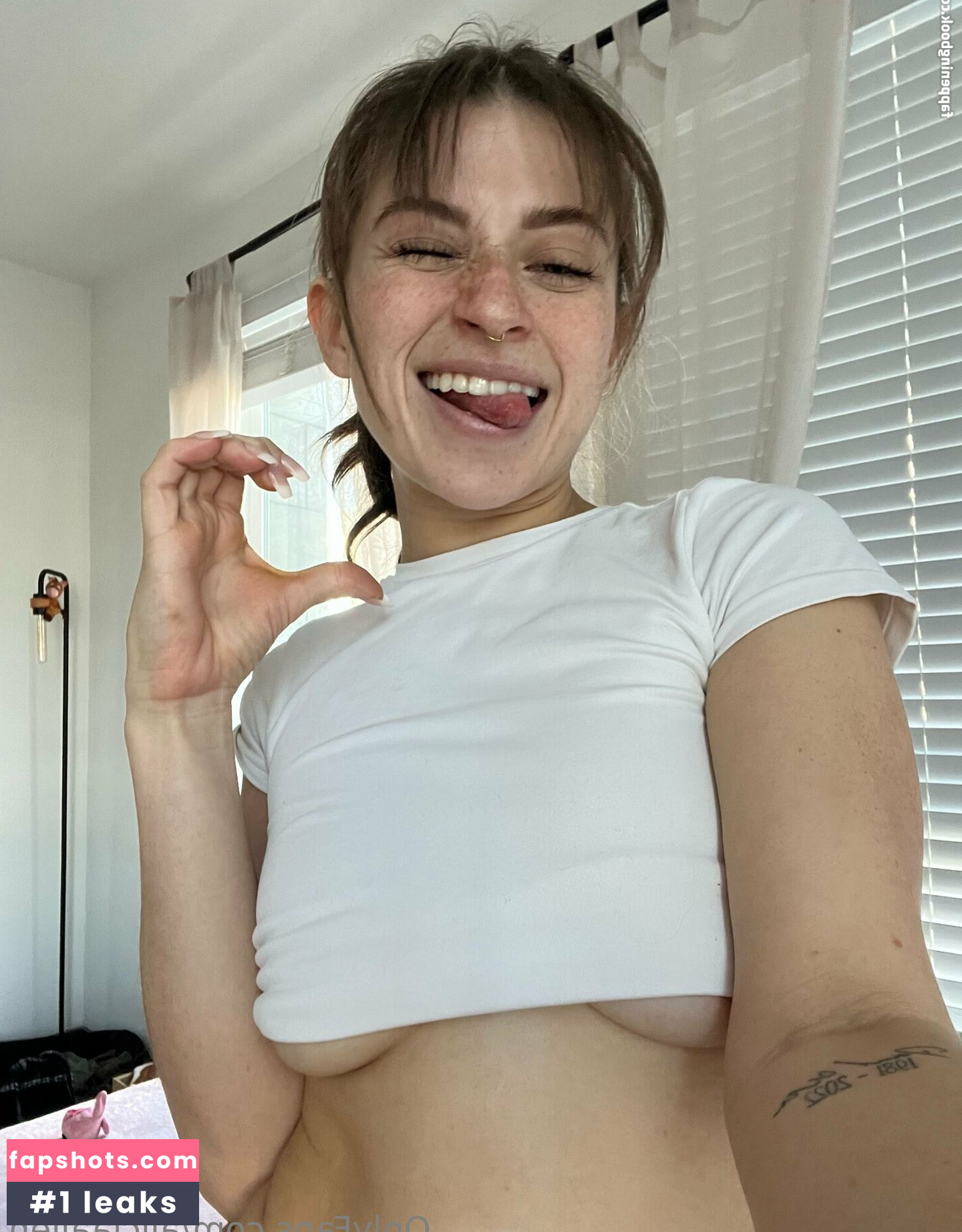 aliciaallen Nude Leaks OnlyFans Photos #6 - Fapshots