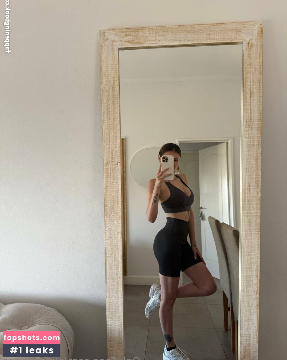 aliciaginger gallery photo #3