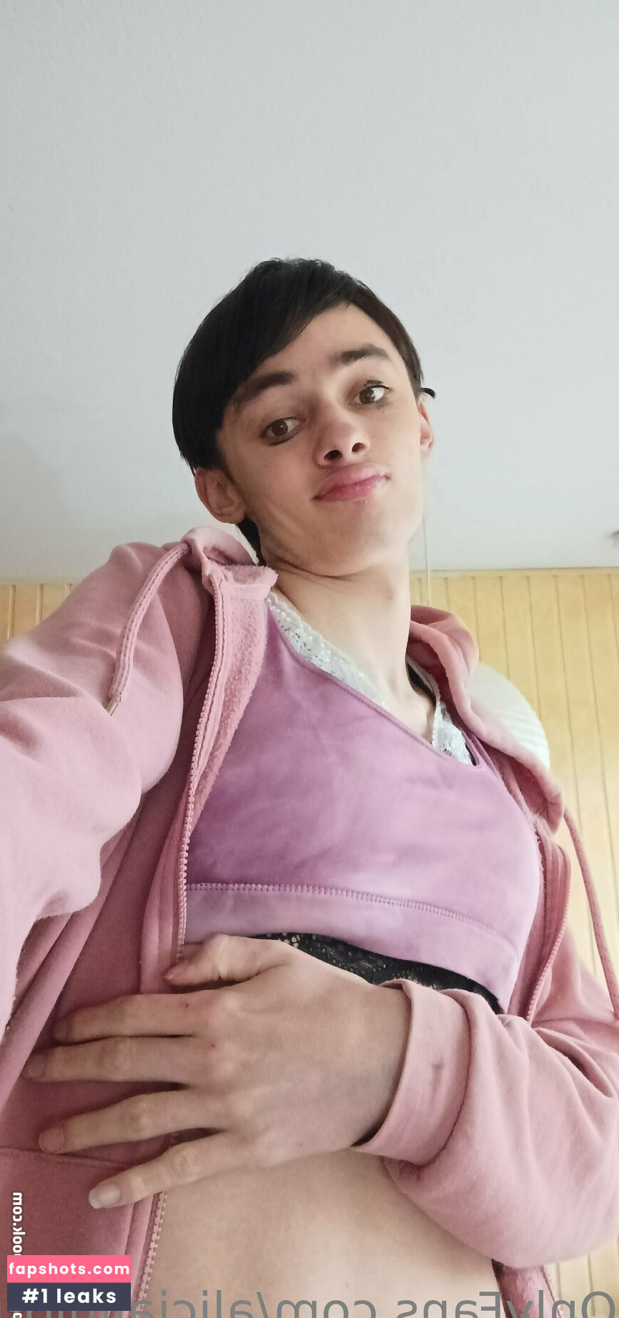 alicialiniquinn gallery photo #14