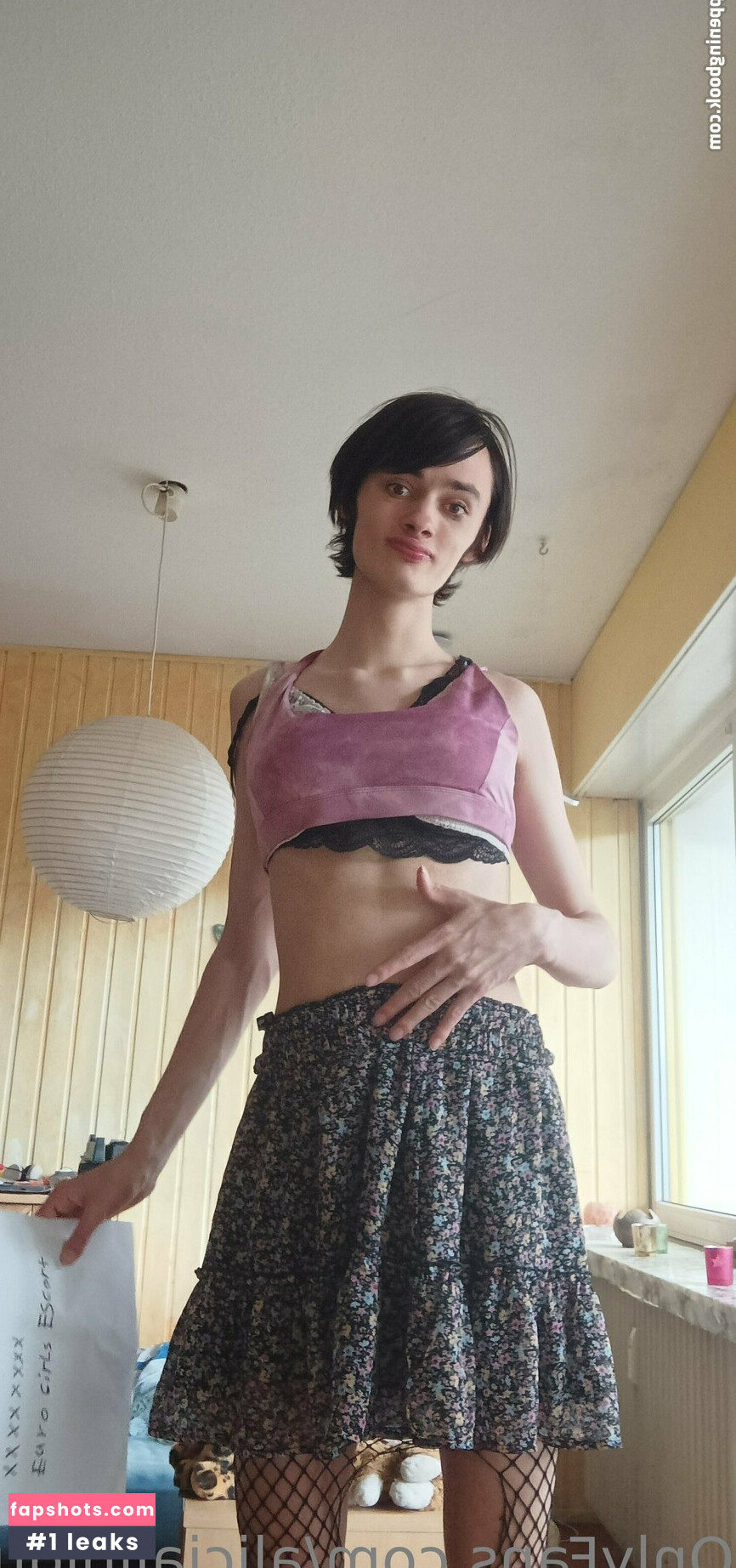 alicialiniquinn gallery photo #6