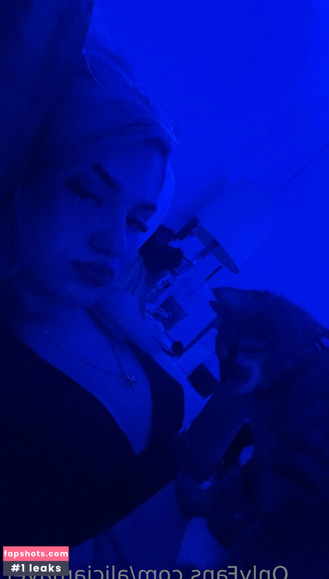 aliciamayer gallery photo #12