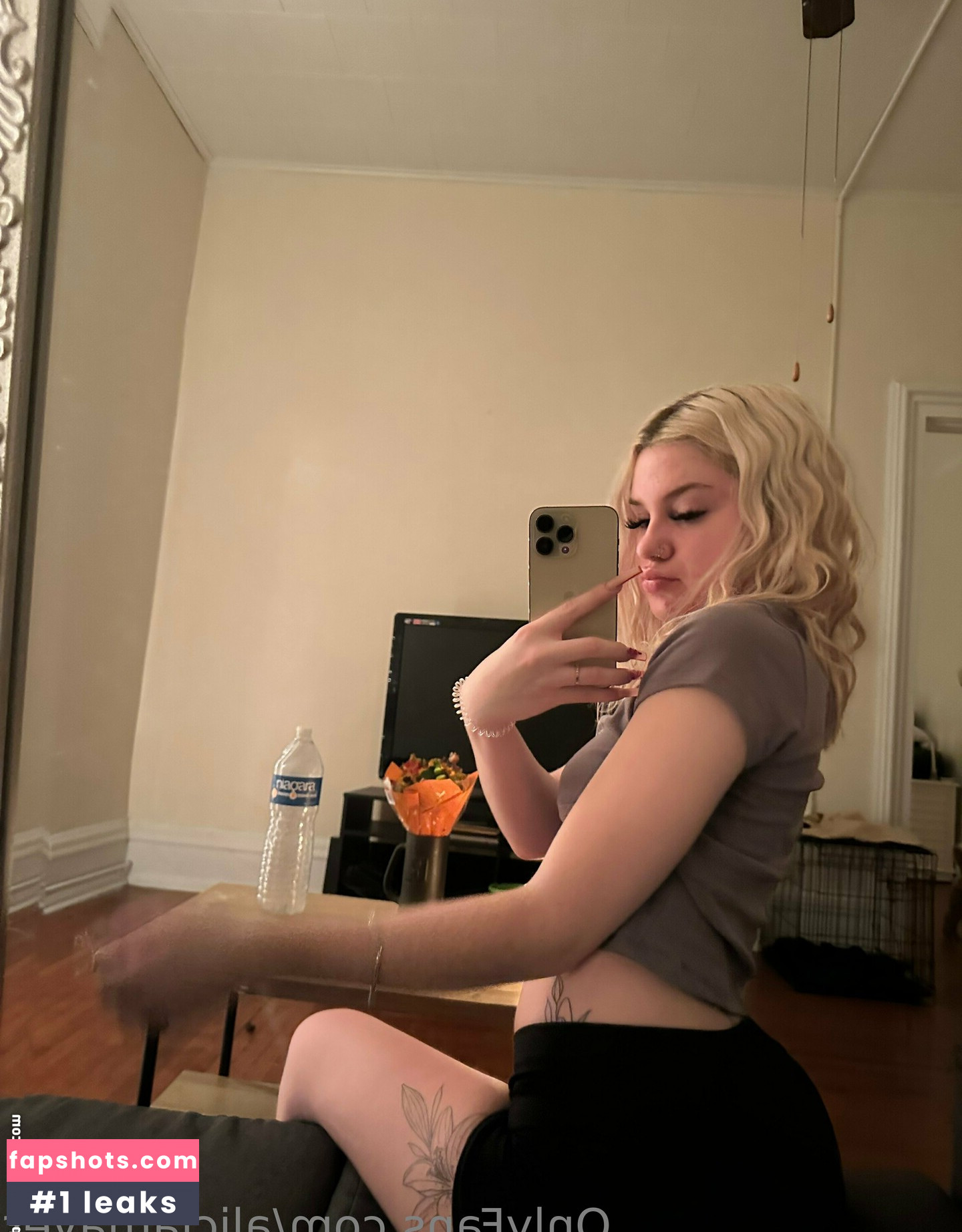 aliciamayer gallery photo #25