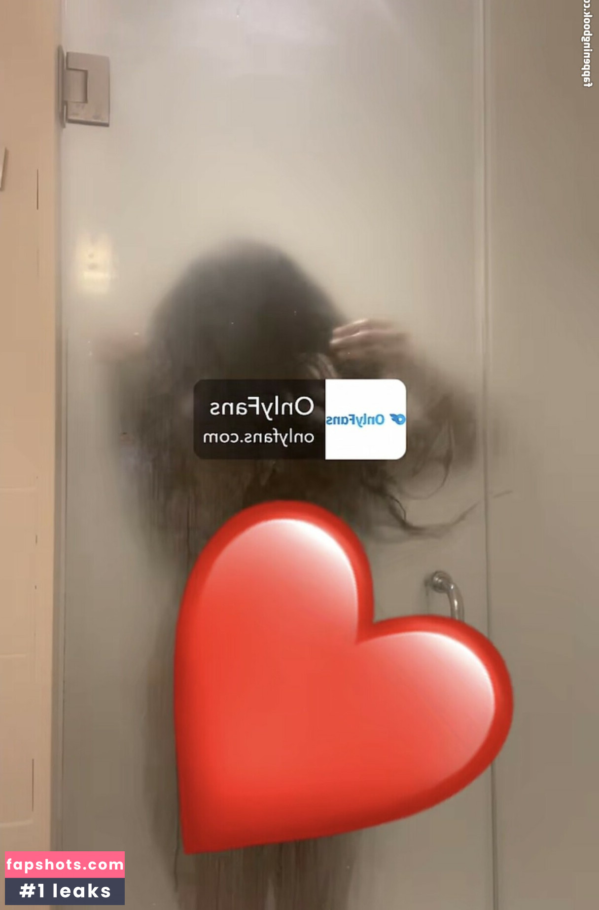 aliciamoore19 Filtración Desnuda OnlyFans Foto #10 - Fapshots