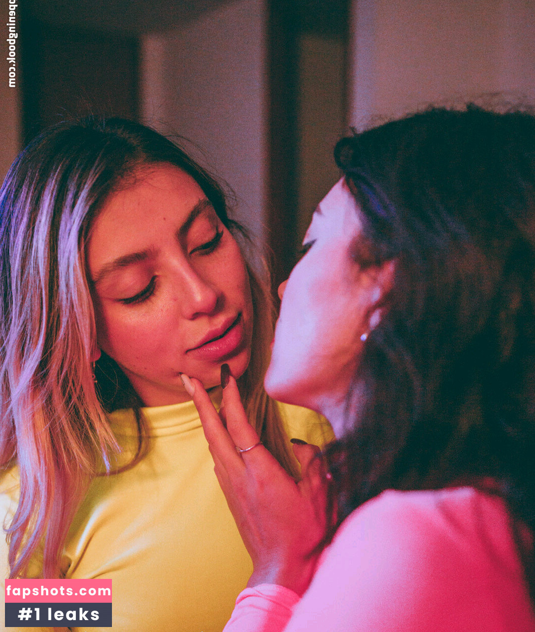 AliciaWonder_ gallery photo #16