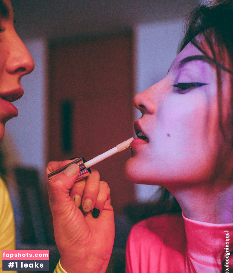 AliciaWonder_ gallery photo #9