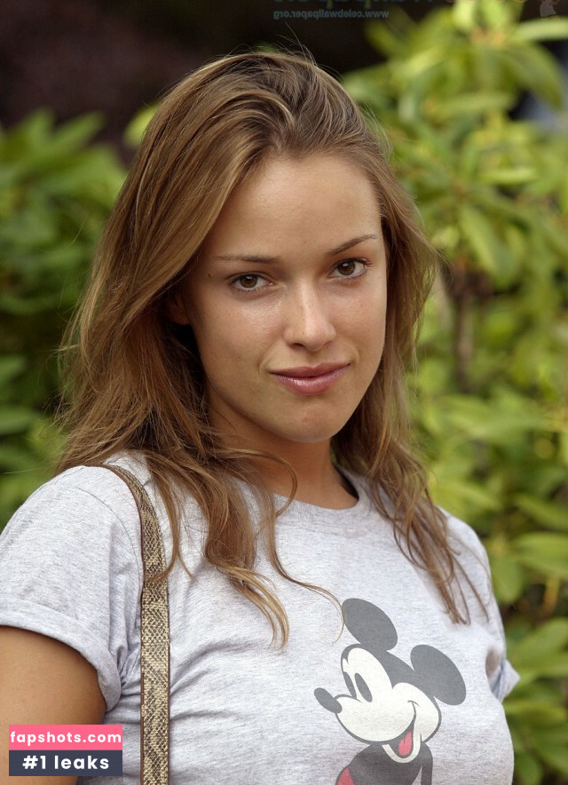 Alicja Bachleda-Curus Nude Leaks OnlyFans Photos #15 - LeakJerk