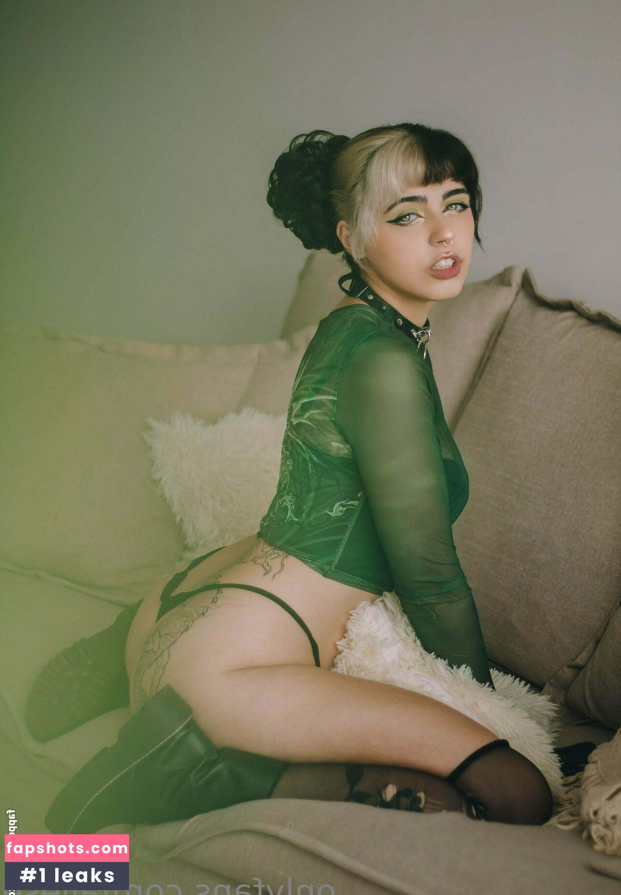 Aliese gallery photo #35