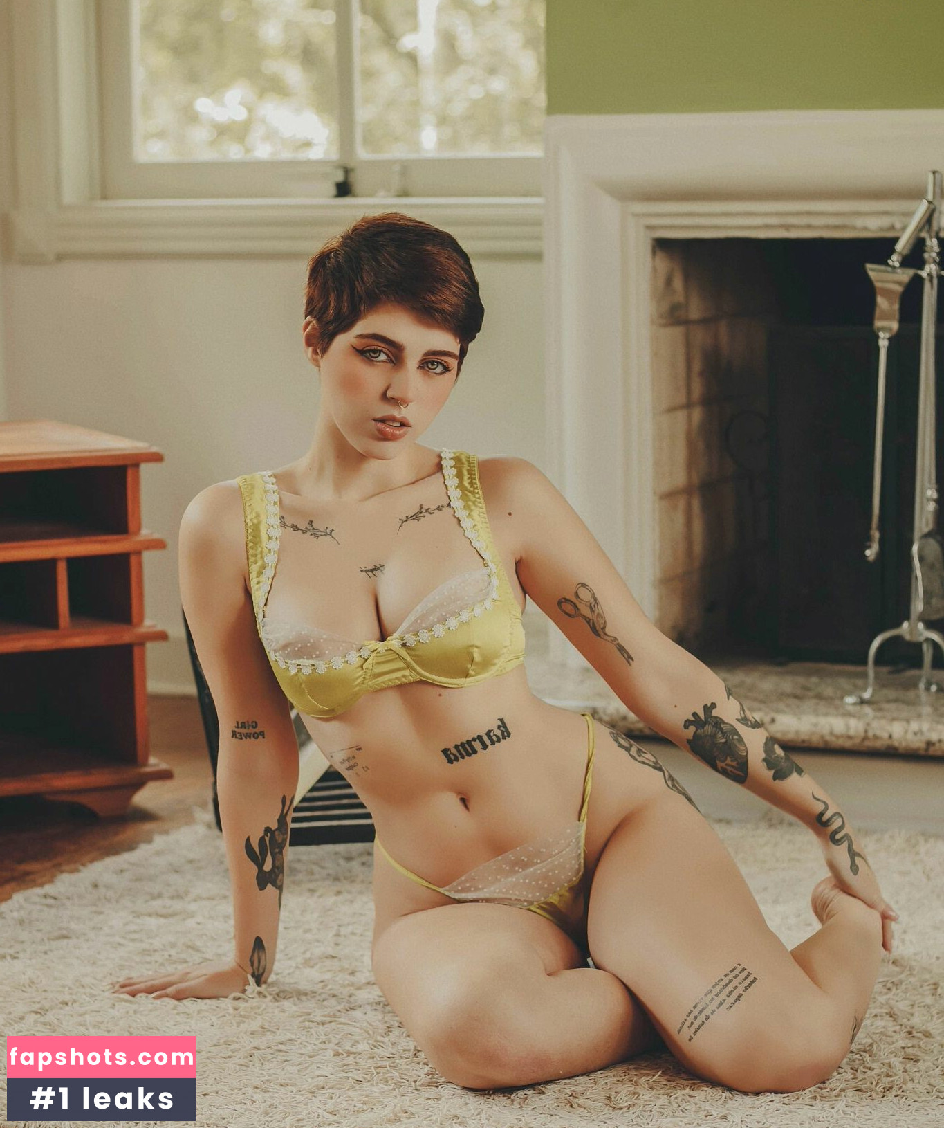 Aliese gallery photo #47