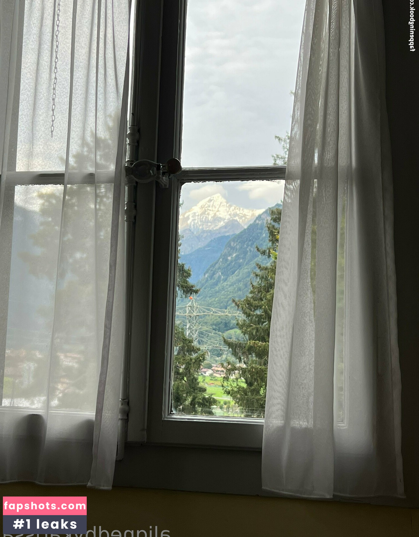 alignedbykarissa gallery photo #18