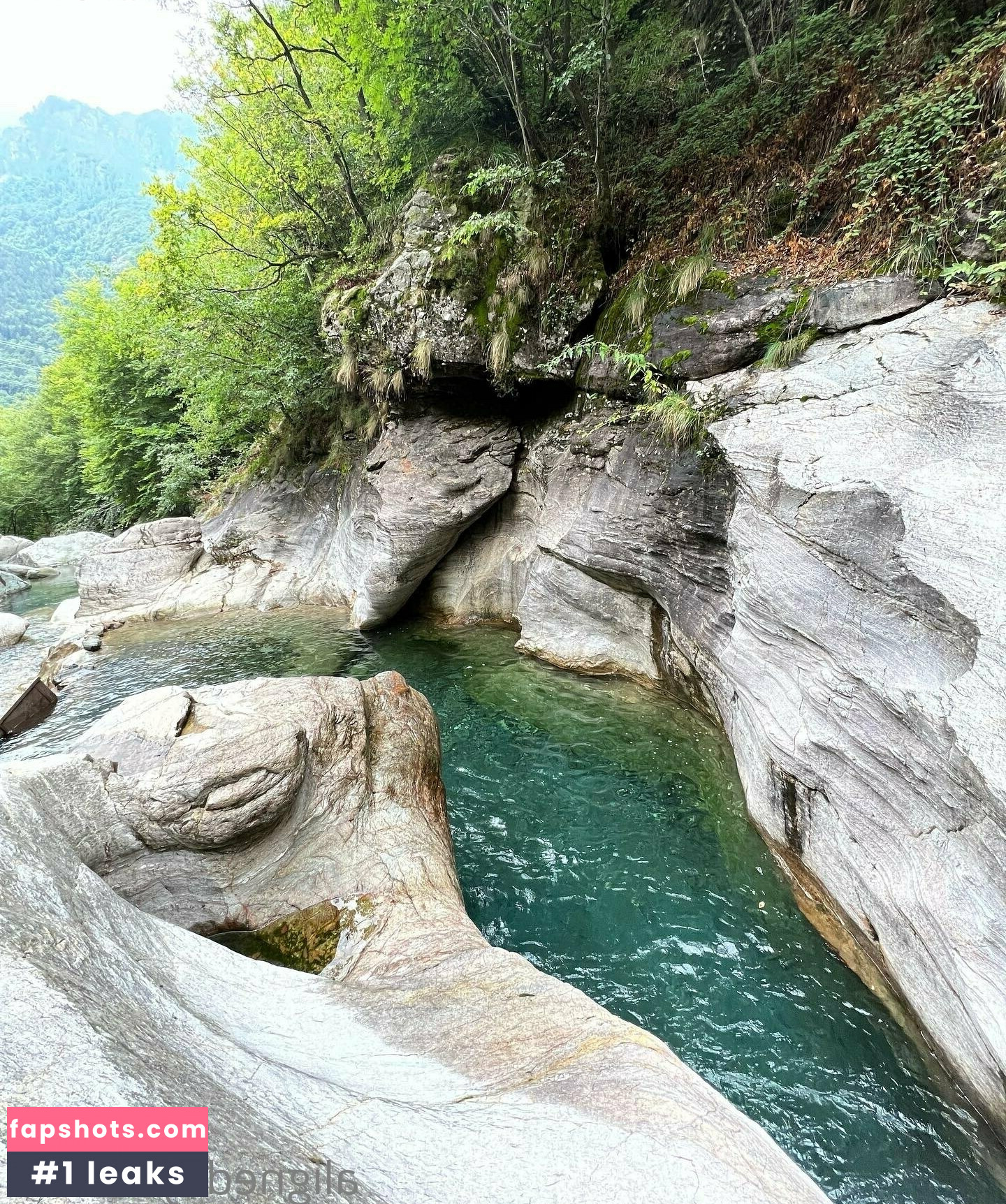 alignedbykarissa gallery photo #29