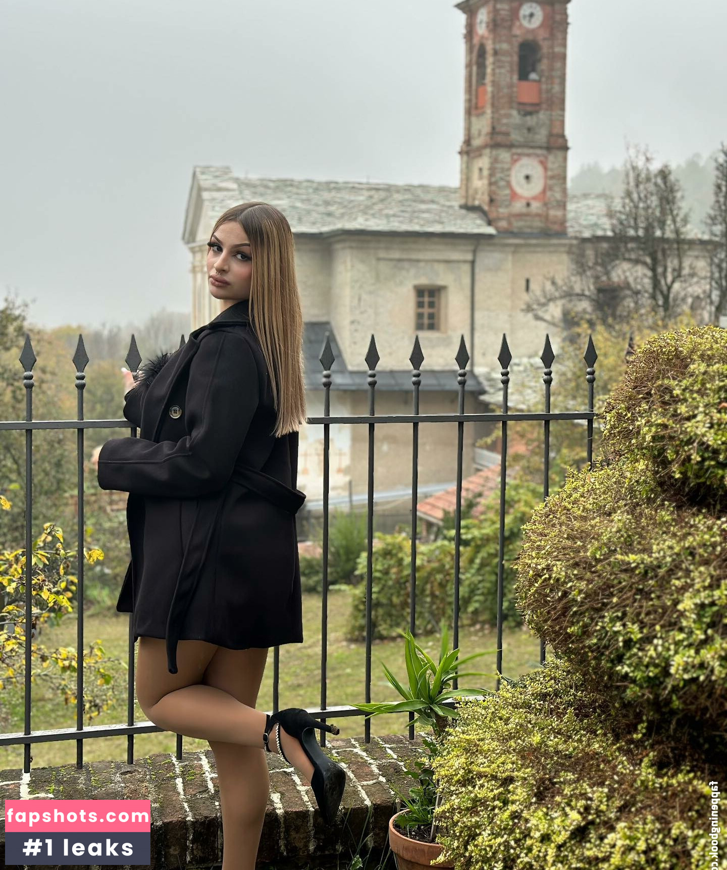 aliih.hx gallery photo #21