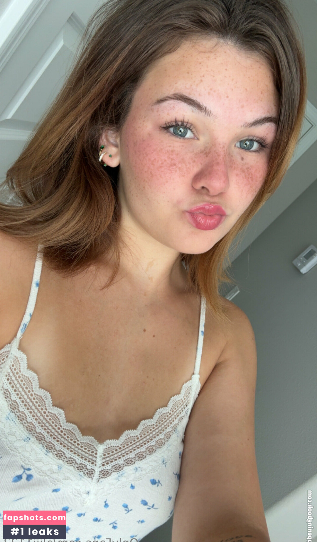 aliii1123 gallery photo #38