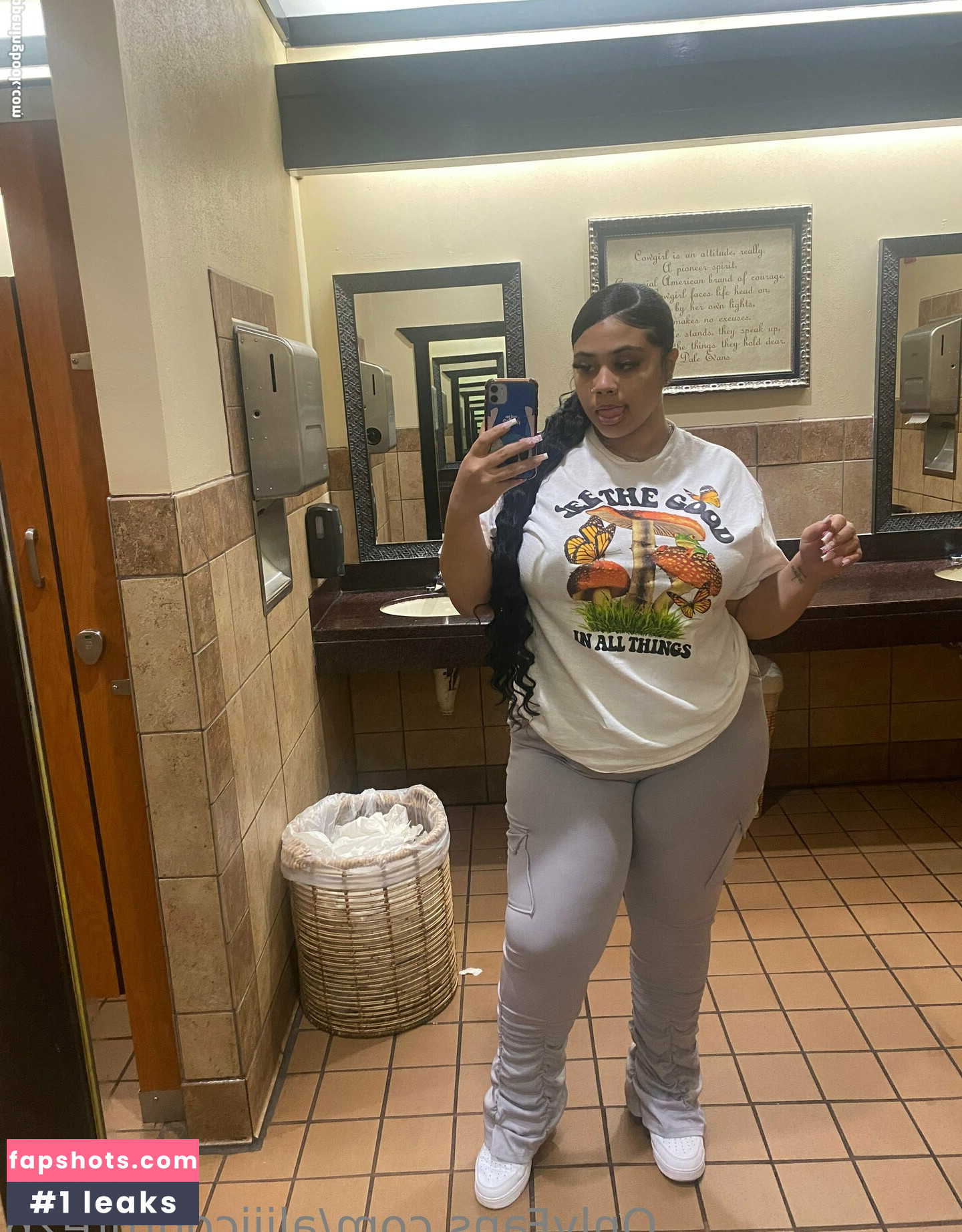 aliiicouture26 gallery photo #12