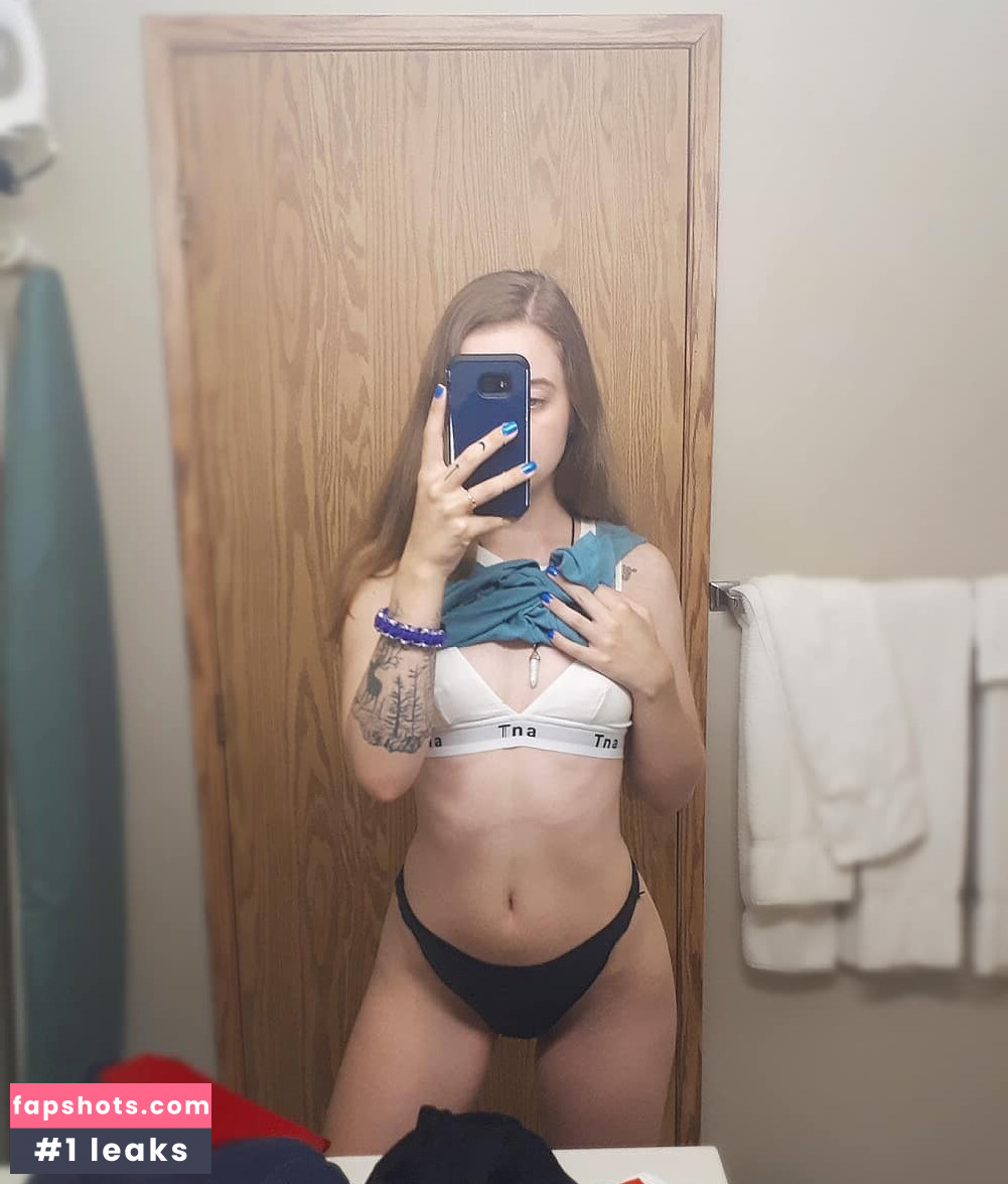 Alildore Nude Leaks OnlyFans Photos #13 - LeakJerk