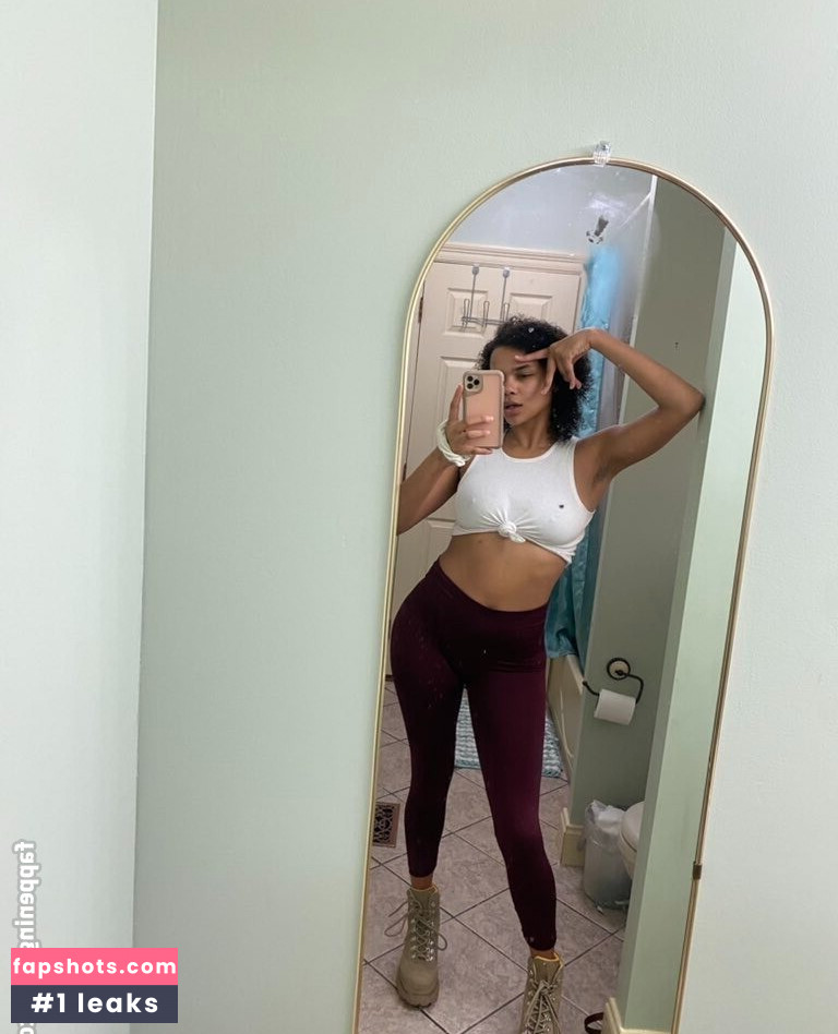 Alina Ali gallery photo #23