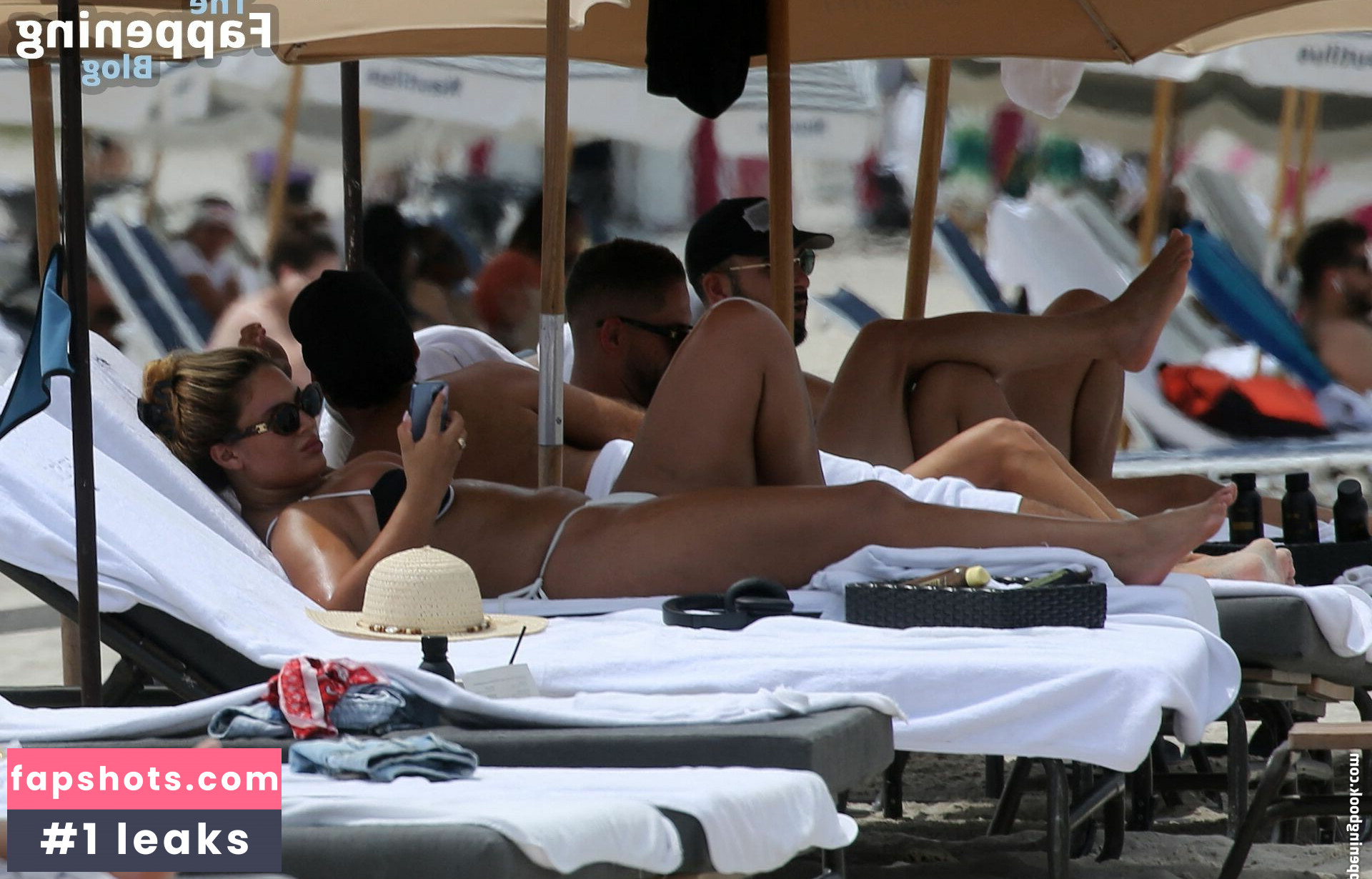 Alina Baraz gallery photo #6