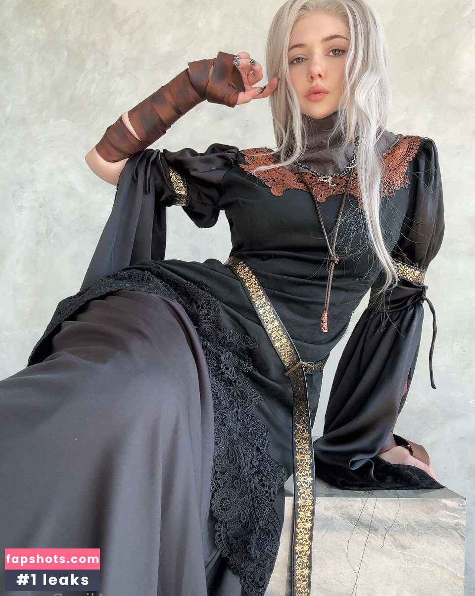Alina Becker gallery photo #7374
