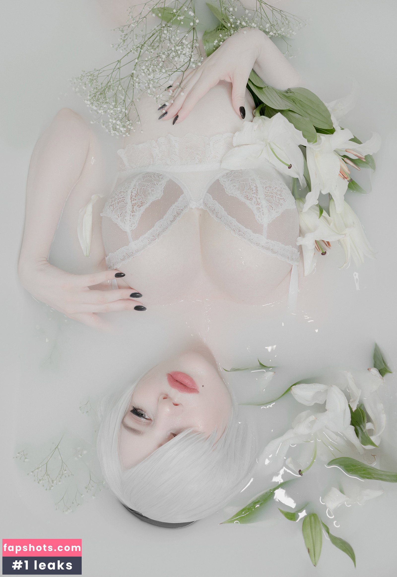 Alina Becker gallery photo #9329